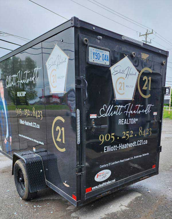 Contractor enclosed trailer wrap - Mr Print Canada